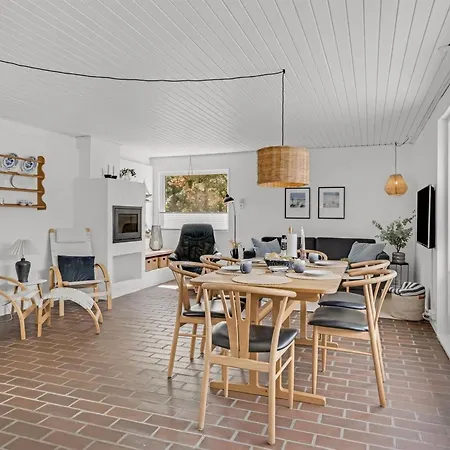 Barba - 2km From The Sea By Interhome Blokhus